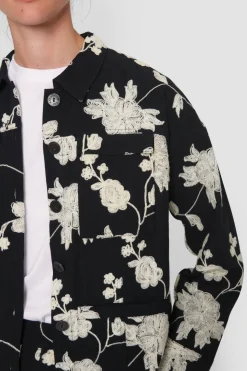 Embroidered Flower Jakke